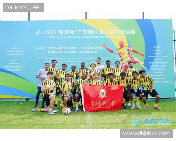 足球明星壁纸竖版精选让你随时感受绿茵场上的激情与荣耀